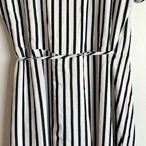Bardot Black & White Striped Wrap Maxi Dress - Size US 6 - Picture 3 of 15